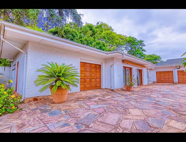 3 BEDROOM HOUSE FOR SALE IN BRYANSTON